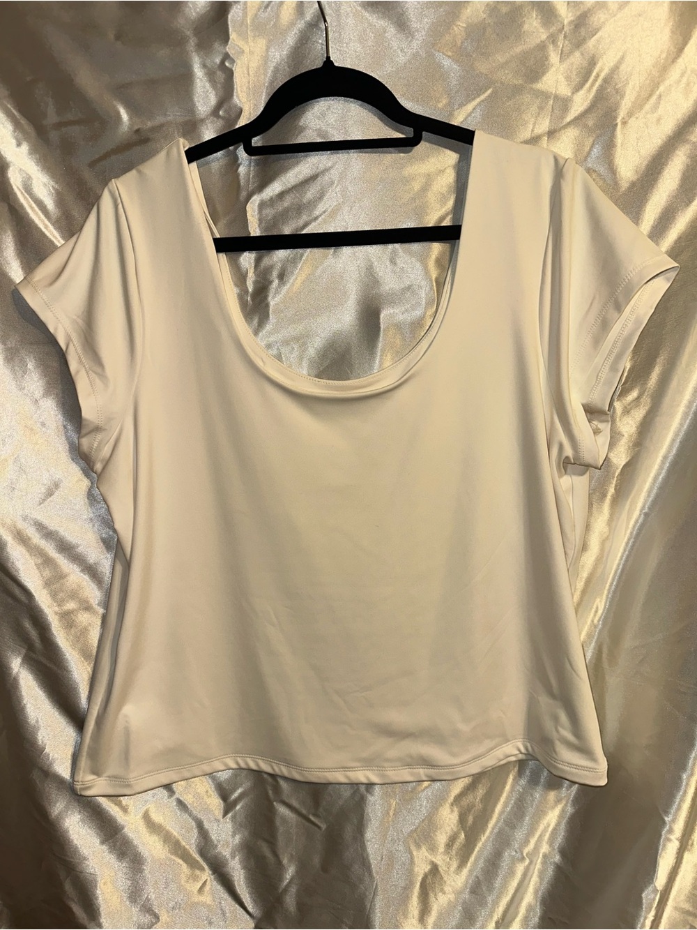Old Navy Cream Scoop Neck Short Sleeve Top